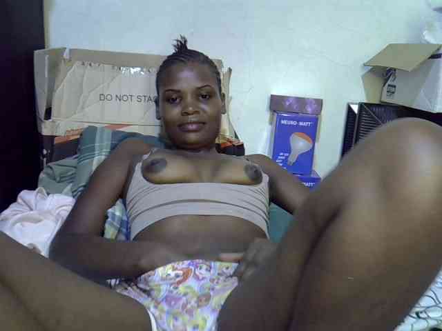 Cute-aliyah webcam