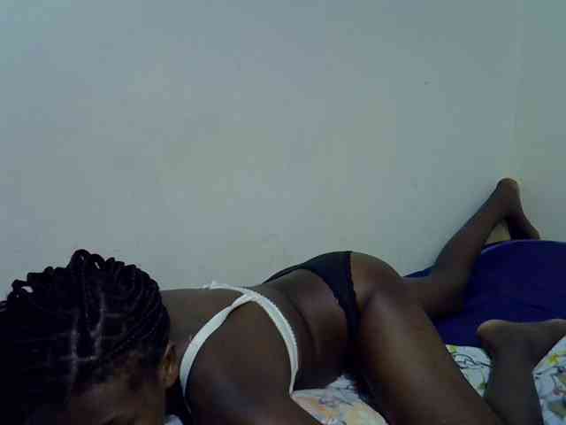 Cute-aliyah webcam