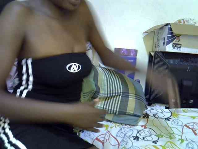 Cute-aliyah webcam