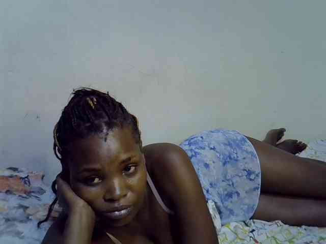 Cute-aliyah webcam