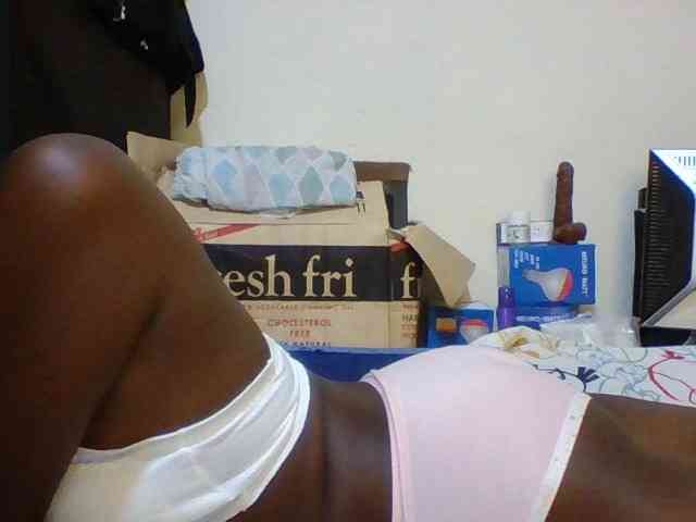 Cute-aliyah webcam