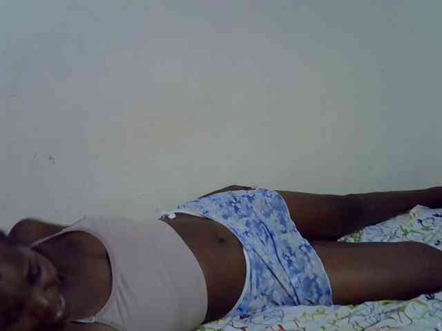 Cute-aliyah webcam
