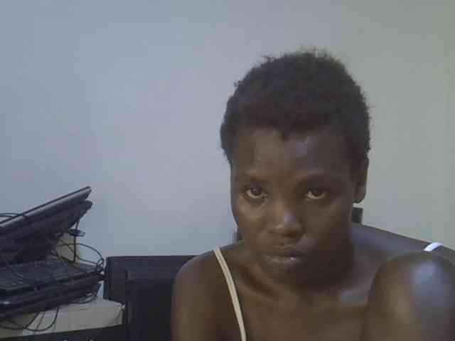 Cute-aliyah webcam