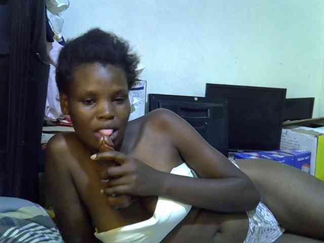 Cute-aliyah webcam