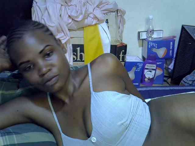 Cute-aliyah webcam