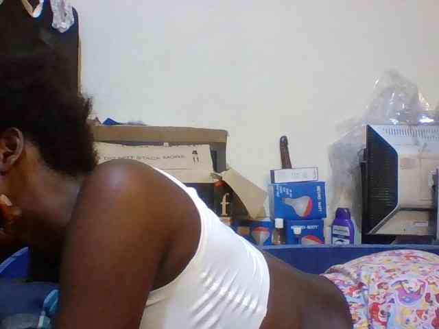 Cute-aliyah webcam