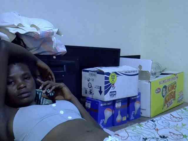 Cute-aliyah webcam