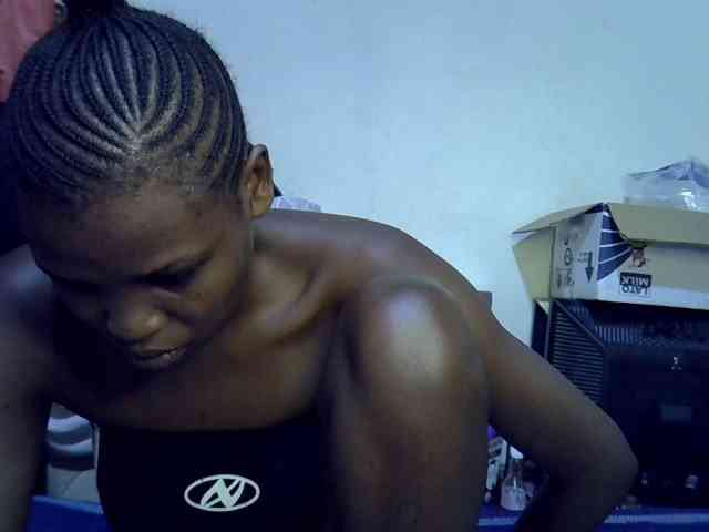 Cute-aliyah webcam