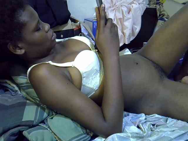 Cute-aliyah webcam