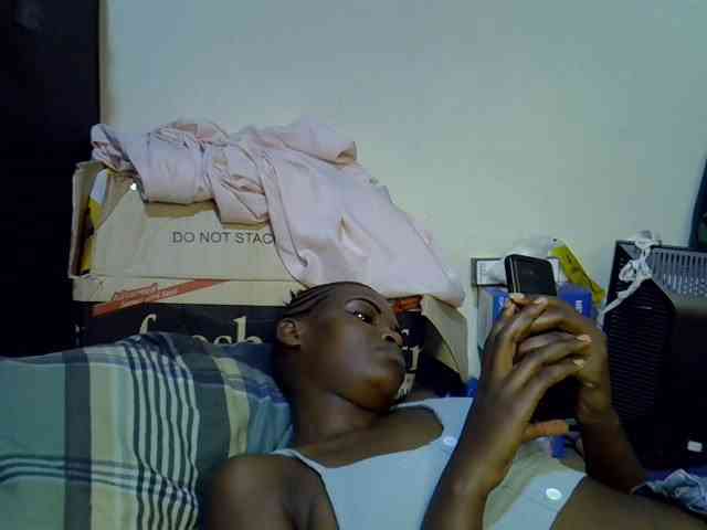 Cute-aliyah webcam