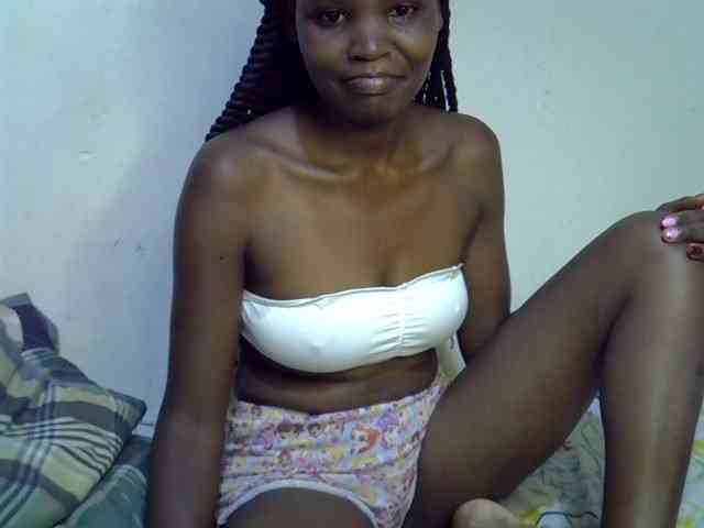 Cute-aliyah webcam