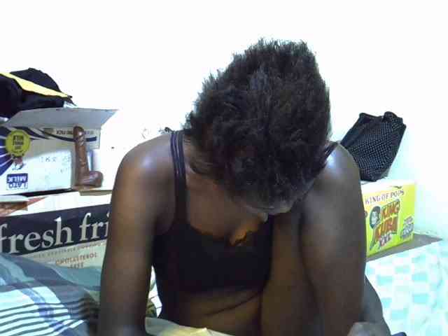 Cute-aliyah webcam