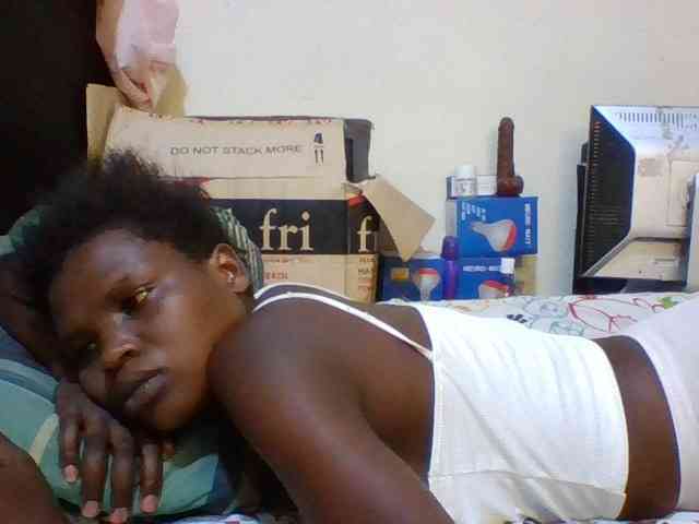 Cute-aliyah webcam