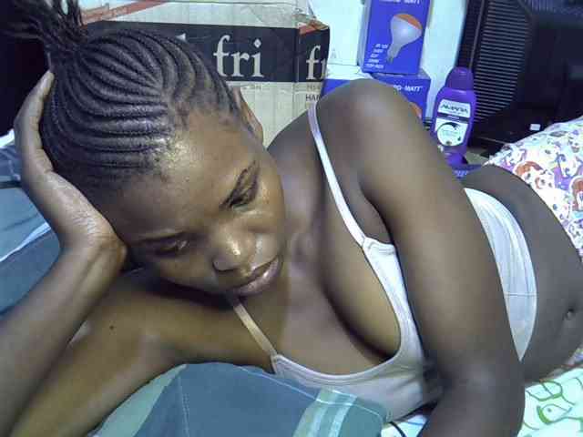Cute-aliyah webcam