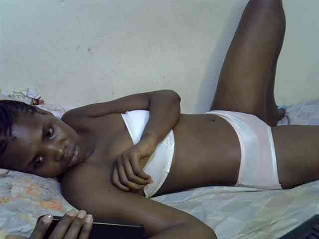 Cute-aliyah webcam