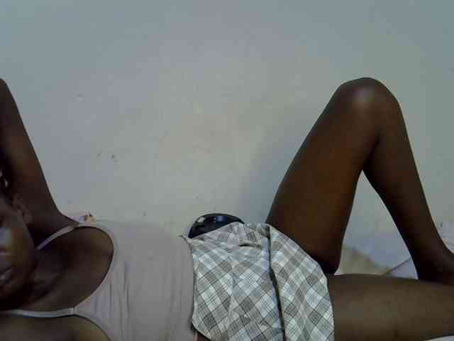 Cute-aliyah webcam