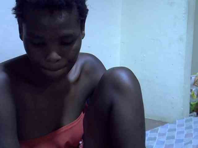 Cute-aliyah webcam