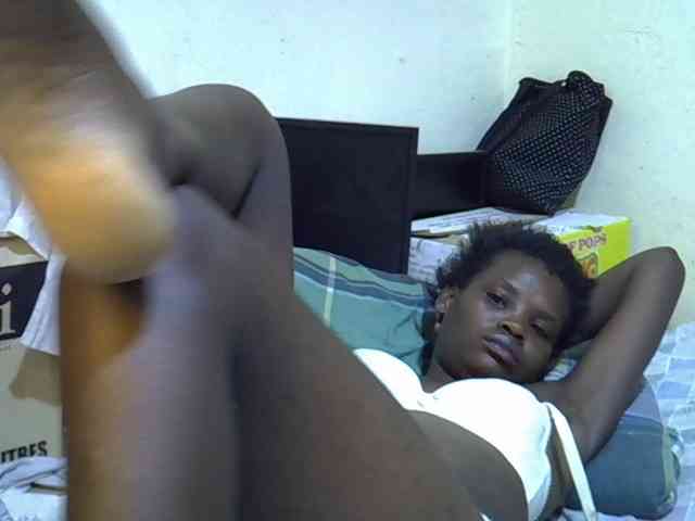 Cute-aliyah webcam