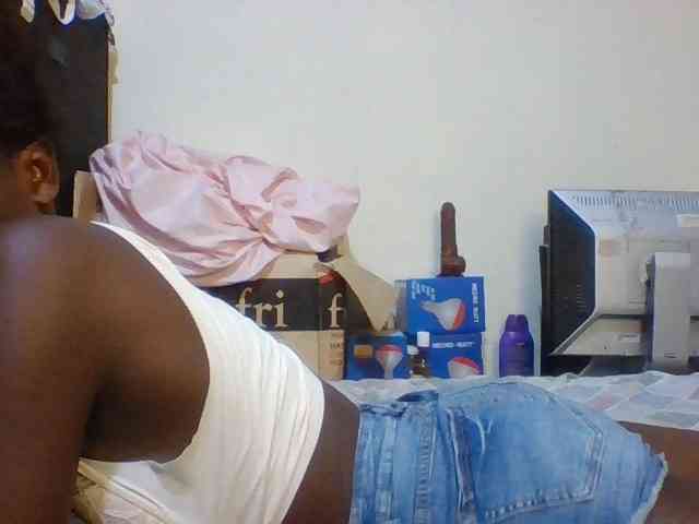 Cute-aliyah webcam