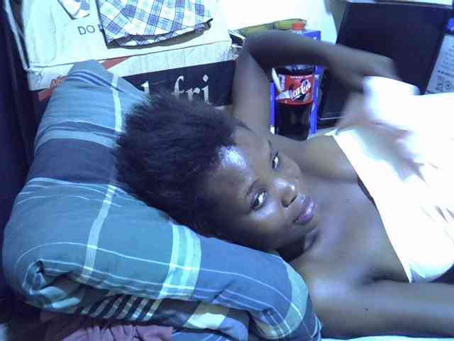 Cute-aliyah webcam