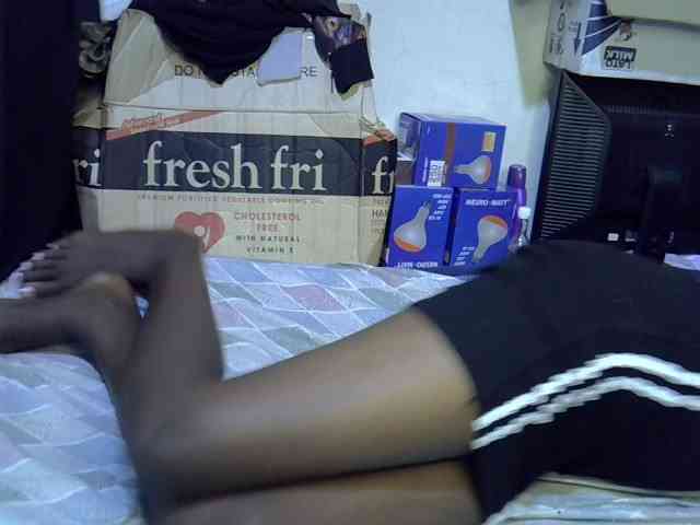 Cute-aliyah webcam