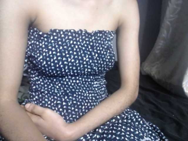 Plumnjuicy live cam on BongaCams