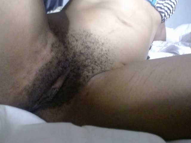 Plumnjuicy live cam on BongaCams