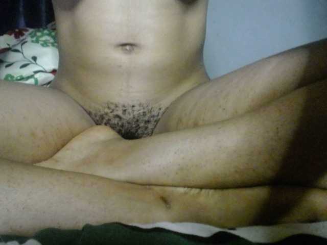 Plumnjuicy live cam on BongaCams