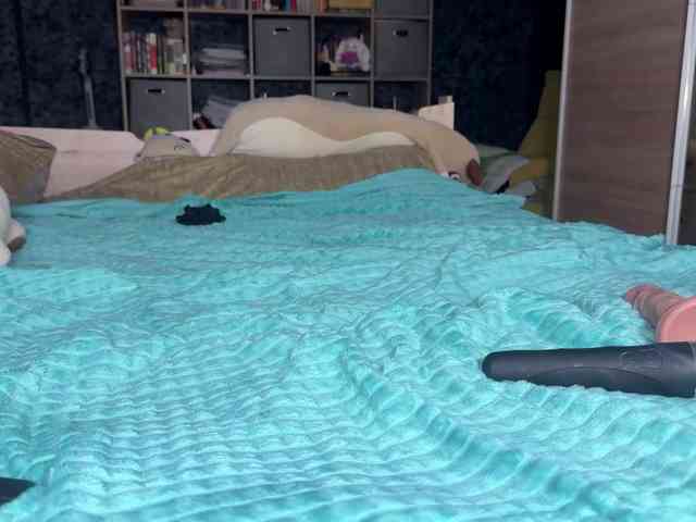 charmingaura1 webcam