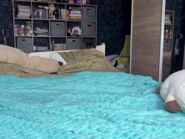 charmingaura1 webcam