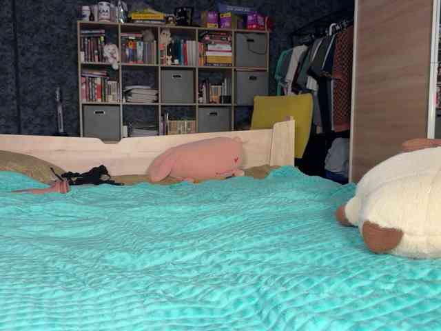 charmingaura1 webcam