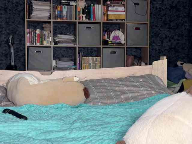 charmingaura1 webcam