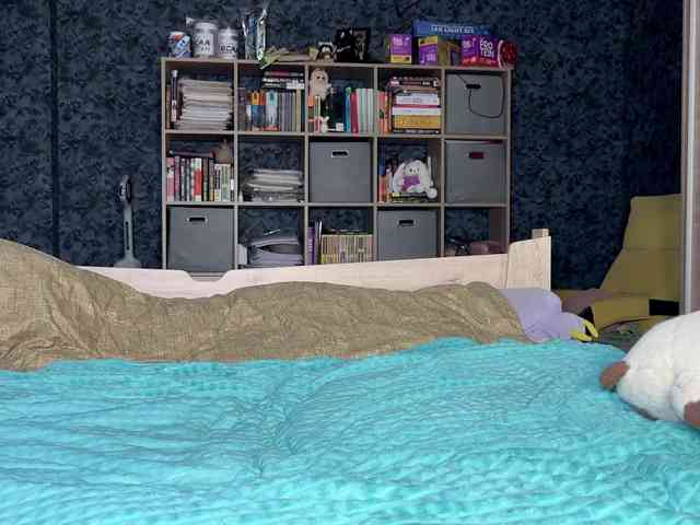 charmingaura1 webcam