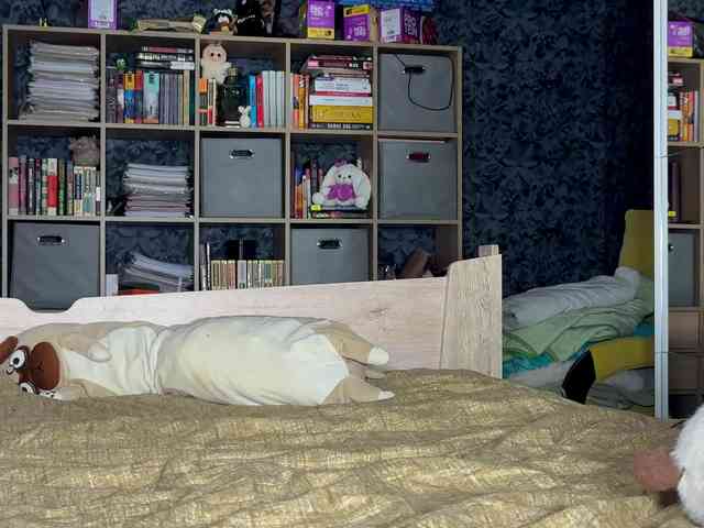 charmingaura1 webcam