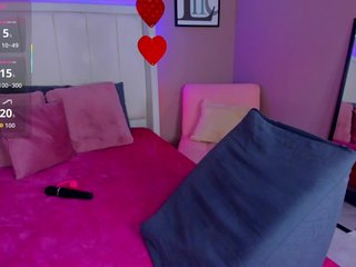 SarahYessica Porn Show