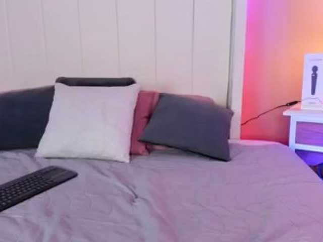 SarahYessica live cam on BongaCams