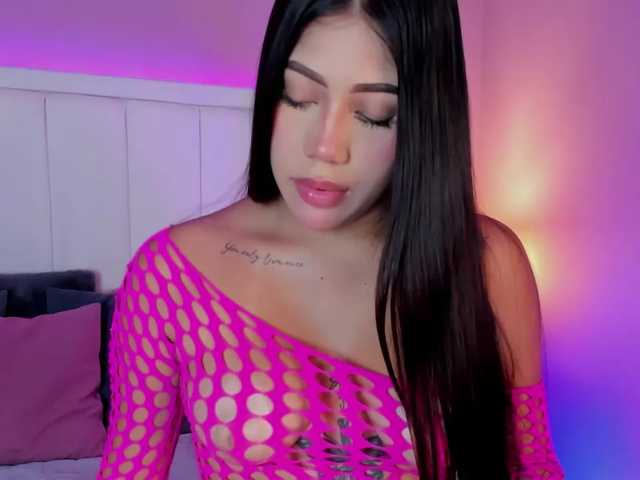 SarahYessica live cam on BongaCams