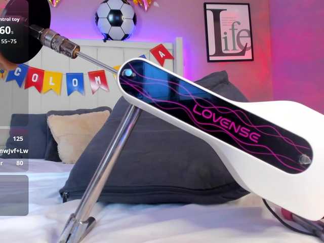 SarahYessica live cam on BongaCams