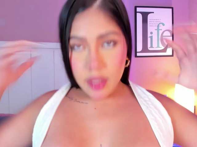 SarahYessica live cam on BongaCams