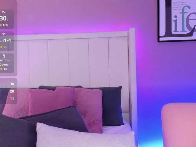 SarahYessica live cam on BongaCams