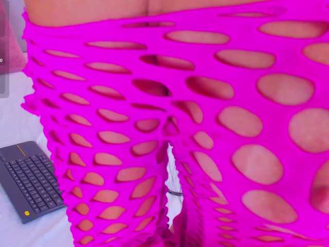 SarahYessica live cam on BongaCams