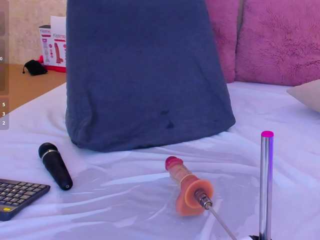 sarahyessica live sex