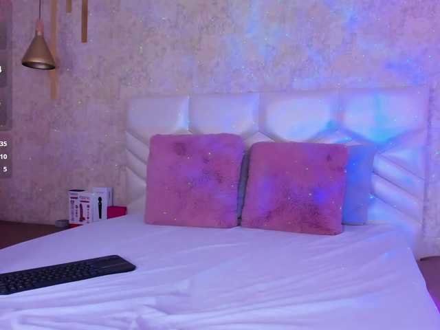 SarahYessica live cam on BongaCams