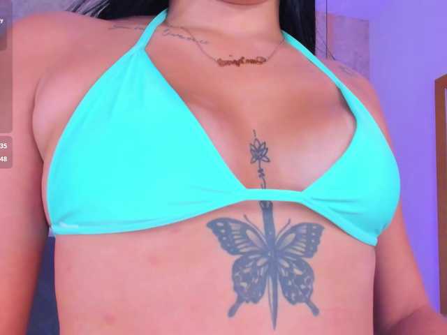 SarahYessica live cam on BongaCams