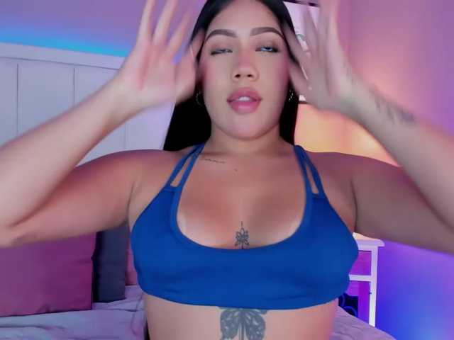 SarahYessica live cam on BongaCams