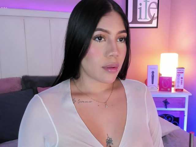 SarahYessica live cam on BongaCams