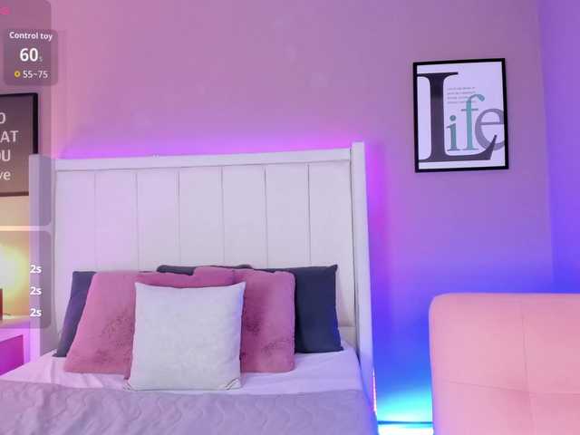 SarahYessica live cam on BongaCams