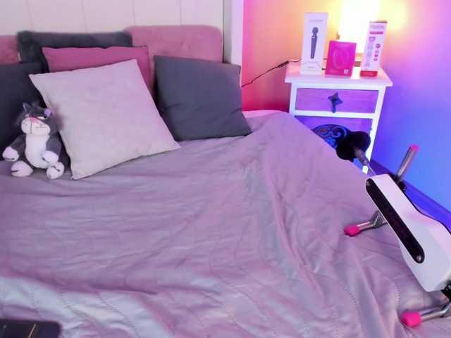 SarahYessica live cam on BongaCams
