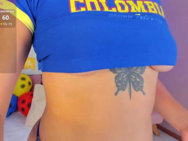 SarahYessica live cam on BongaCams