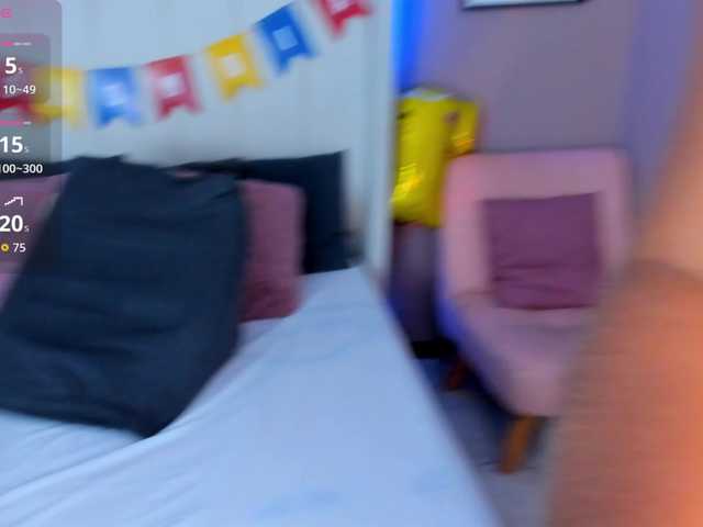SarahYessica live cam on BongaCams
